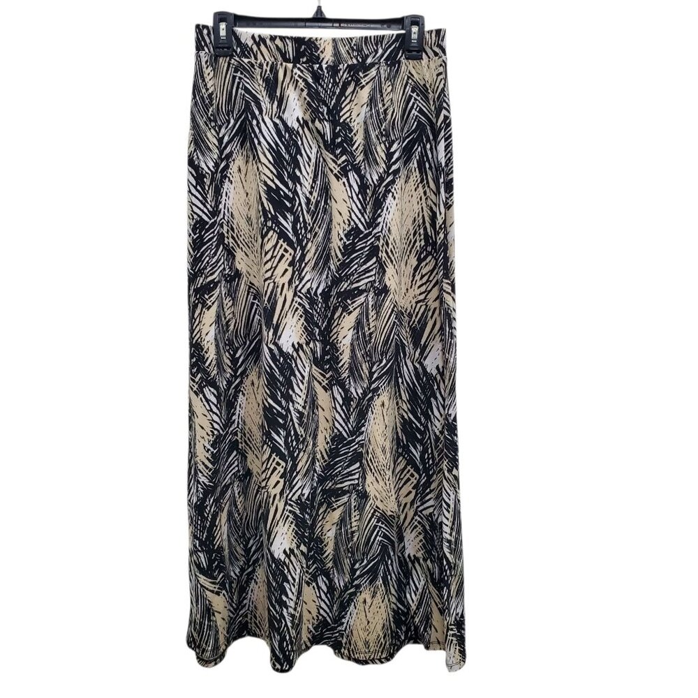 Cato Maxi Skirt in Black and Cream Leaf Print - Picture 6 of 6